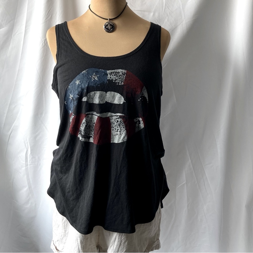 I Heart Ronson Lips Graphic High/Low Tank Top